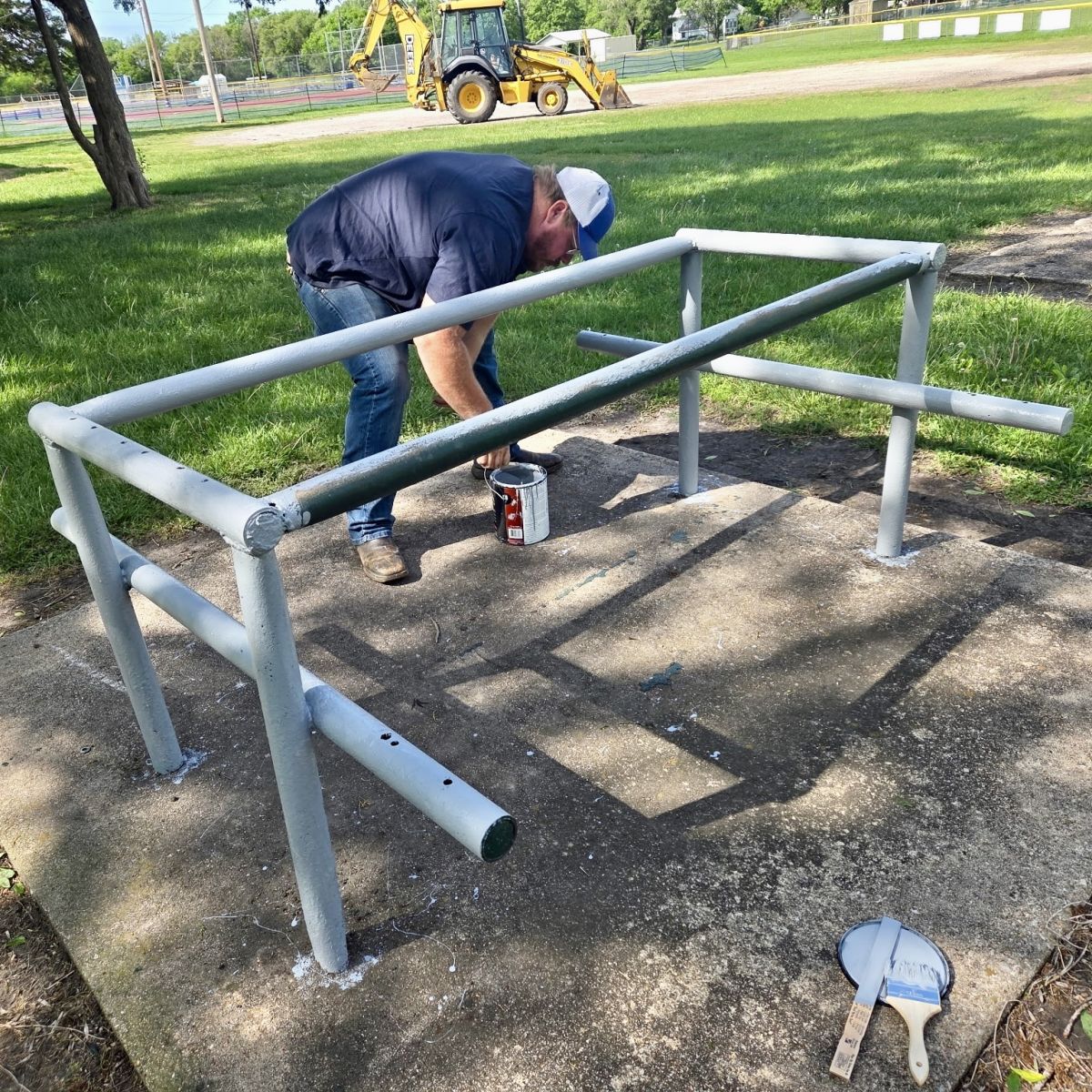 picnic table base painting
