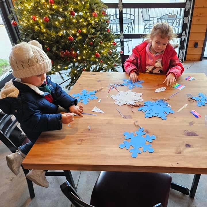 children making ornaments for the Whitewater Tree