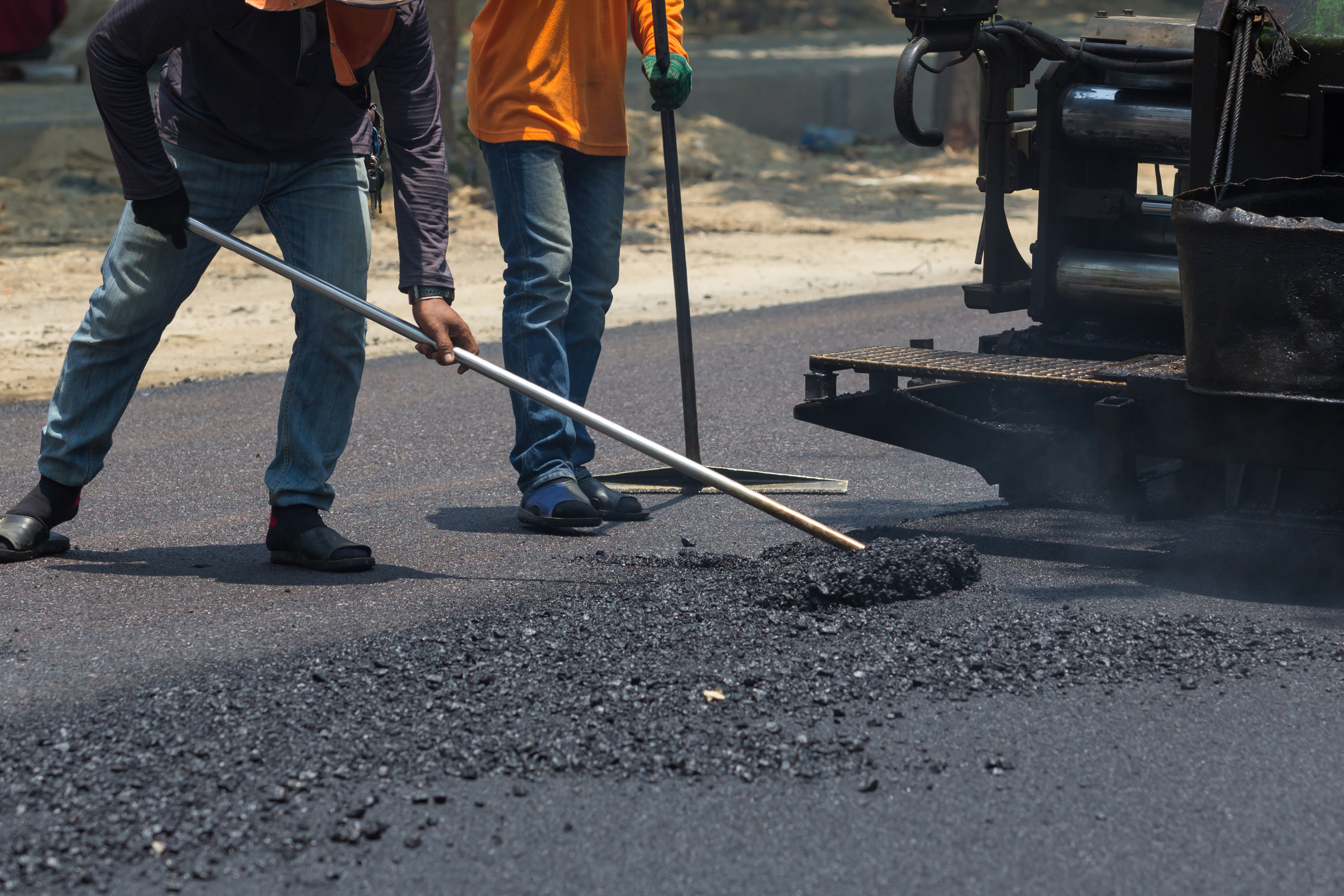 workings resurfacing roads